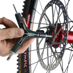 VAR | Clé triple compatible Torx® T10/T25/T30 - sur carte