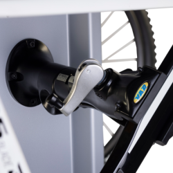 VAR | Support mural avec pince professionnelle