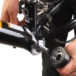 VAR | Outil de montage et démontage de boitiers pressés