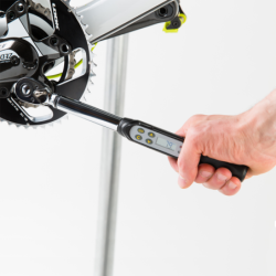 VAR | 4.2-85Nm digital torque wrench - 3/8" square drive